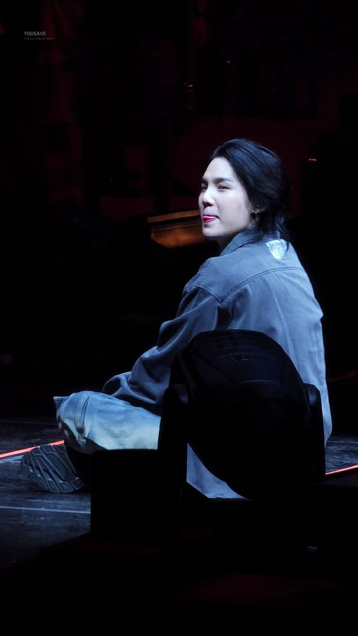 粉丝推荐的SUGA (防弹少年团)壁纸图片