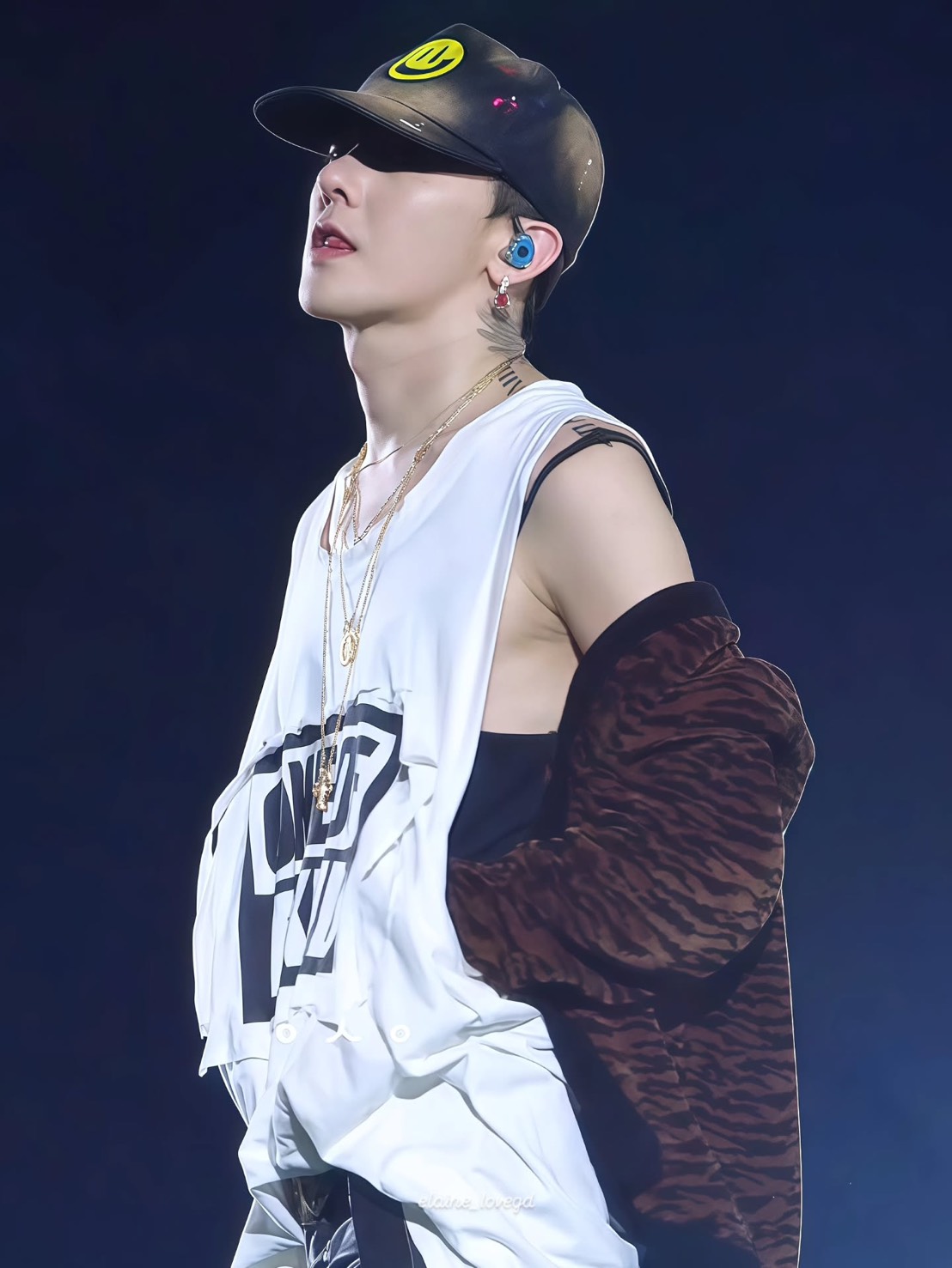 Behind-the-scenes cut of G-DRAGON (BIGBANG)