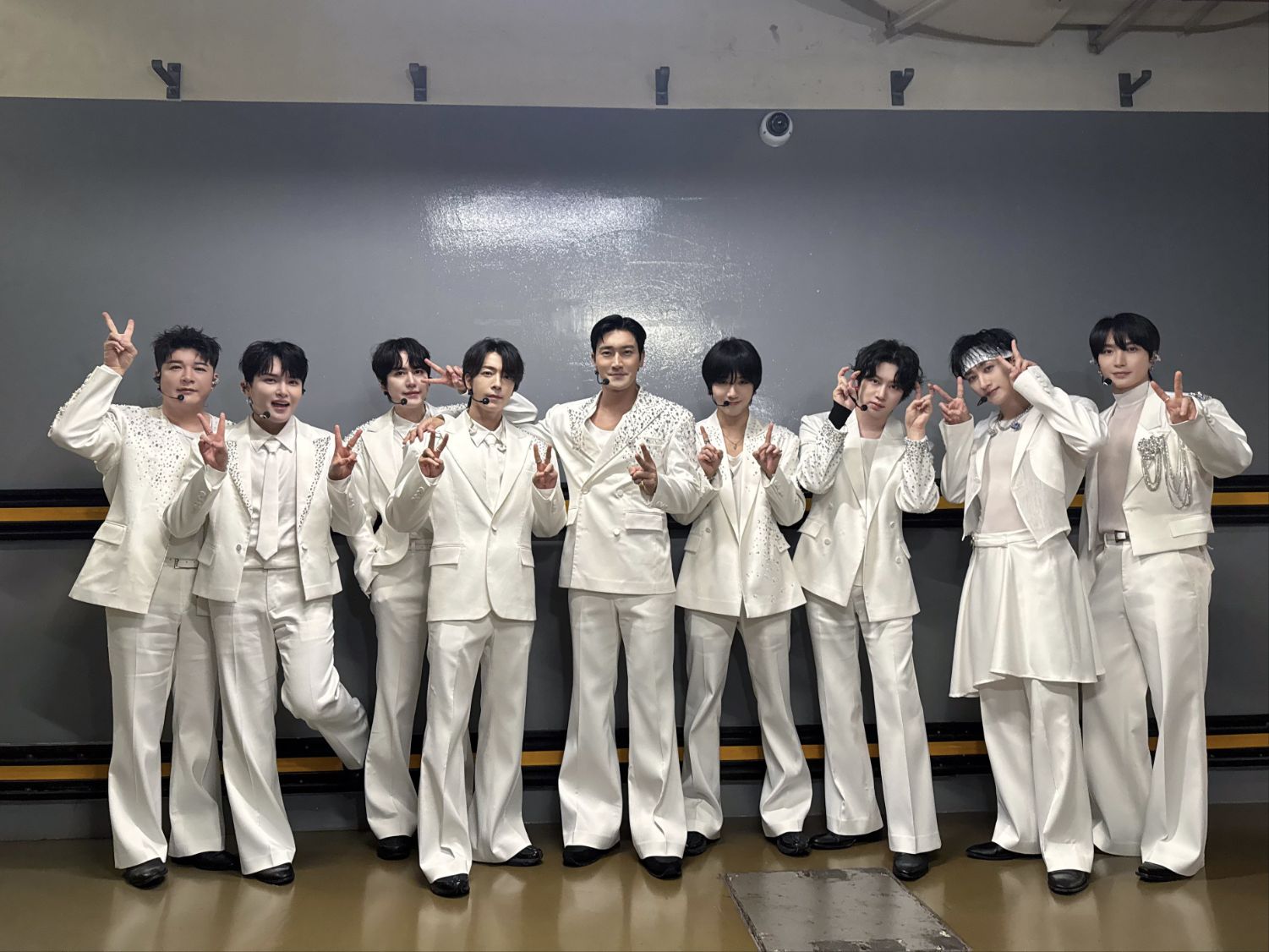 Potret di balik layar Super Junior