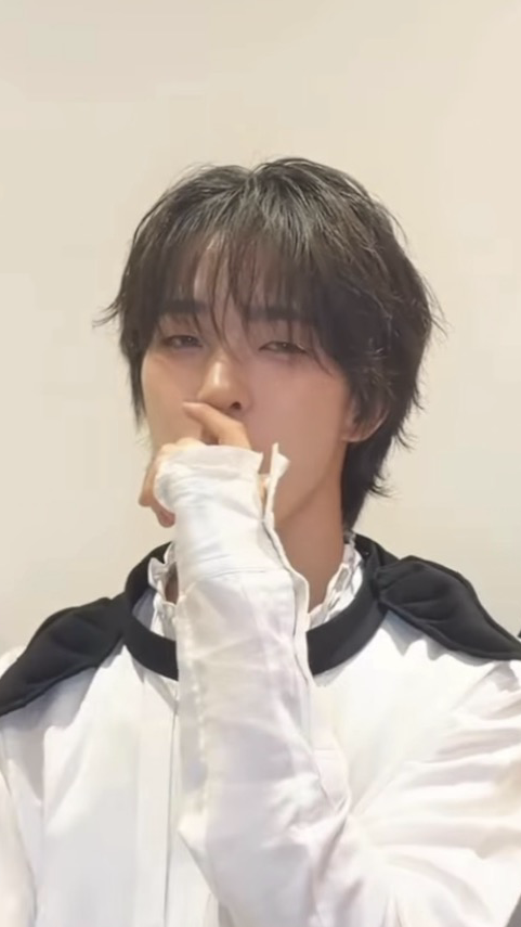 Recent activity shot of Tomoya (NEXZ)