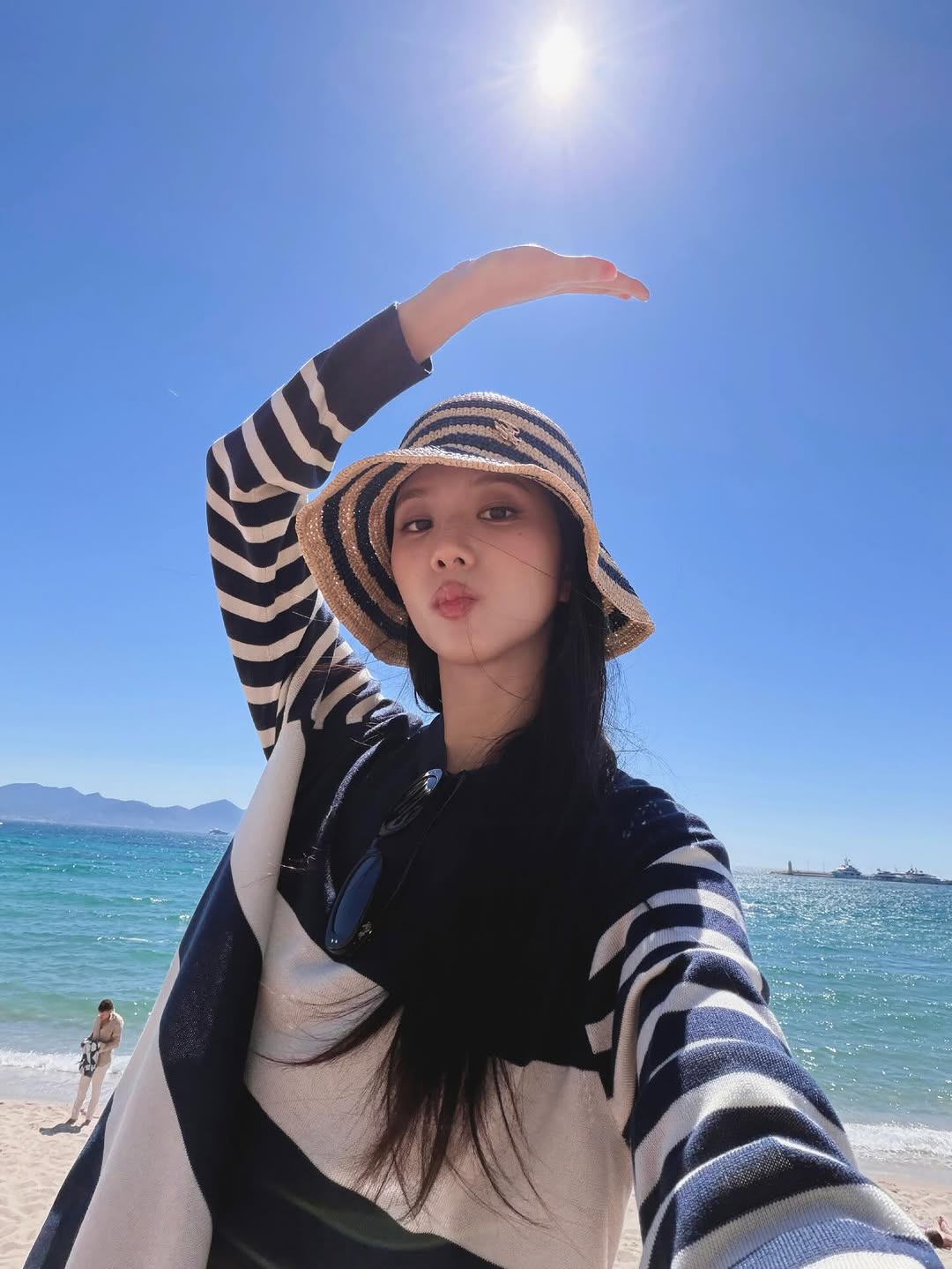 ジス (BLACKPINK)の最近の活動写真