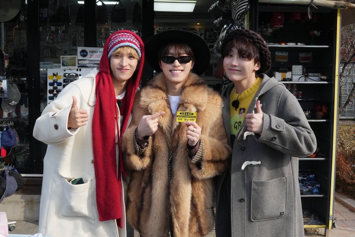 Recent activity shot of SEVENTEEN