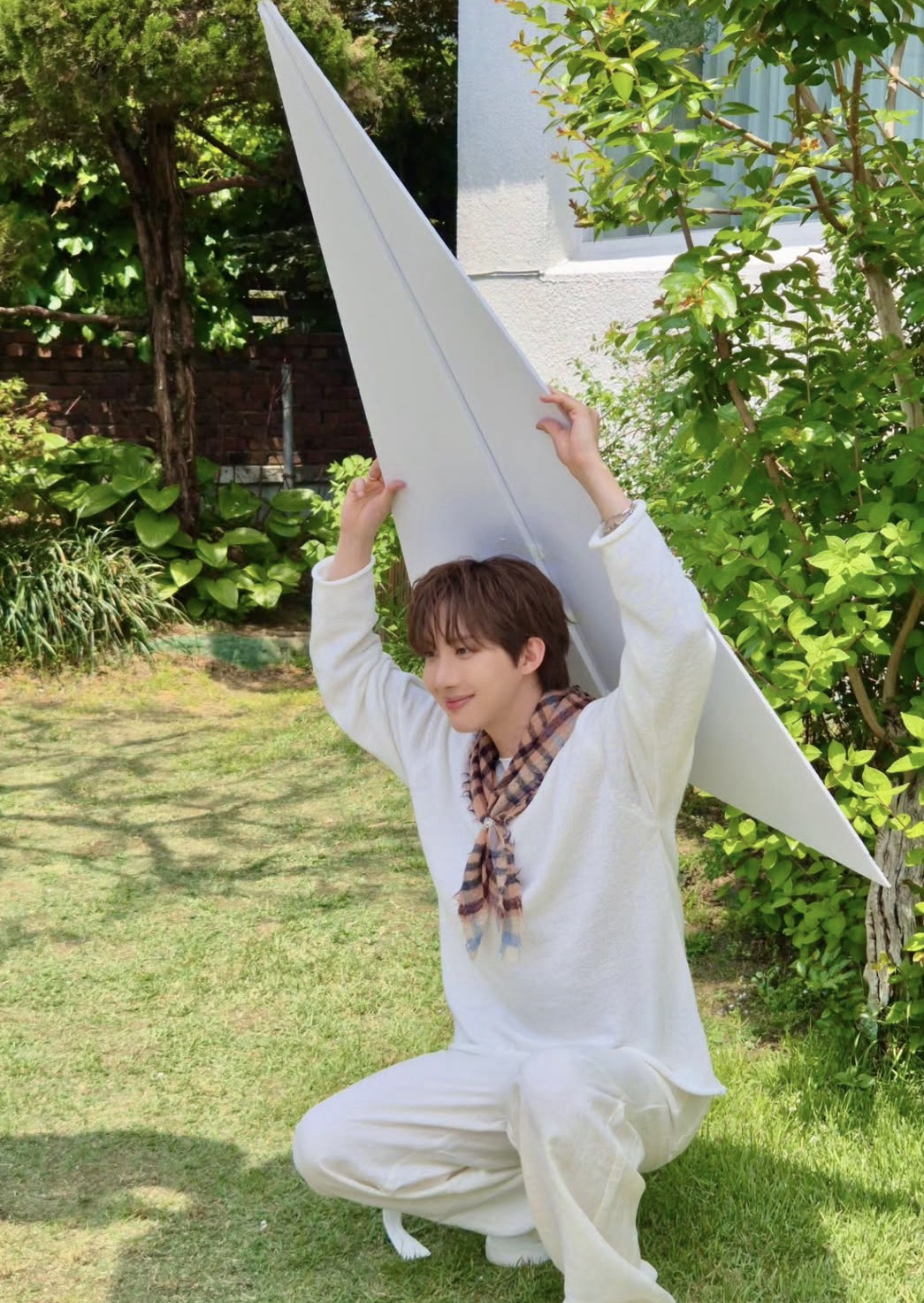 Latest photo of Hui (PENTAGON)