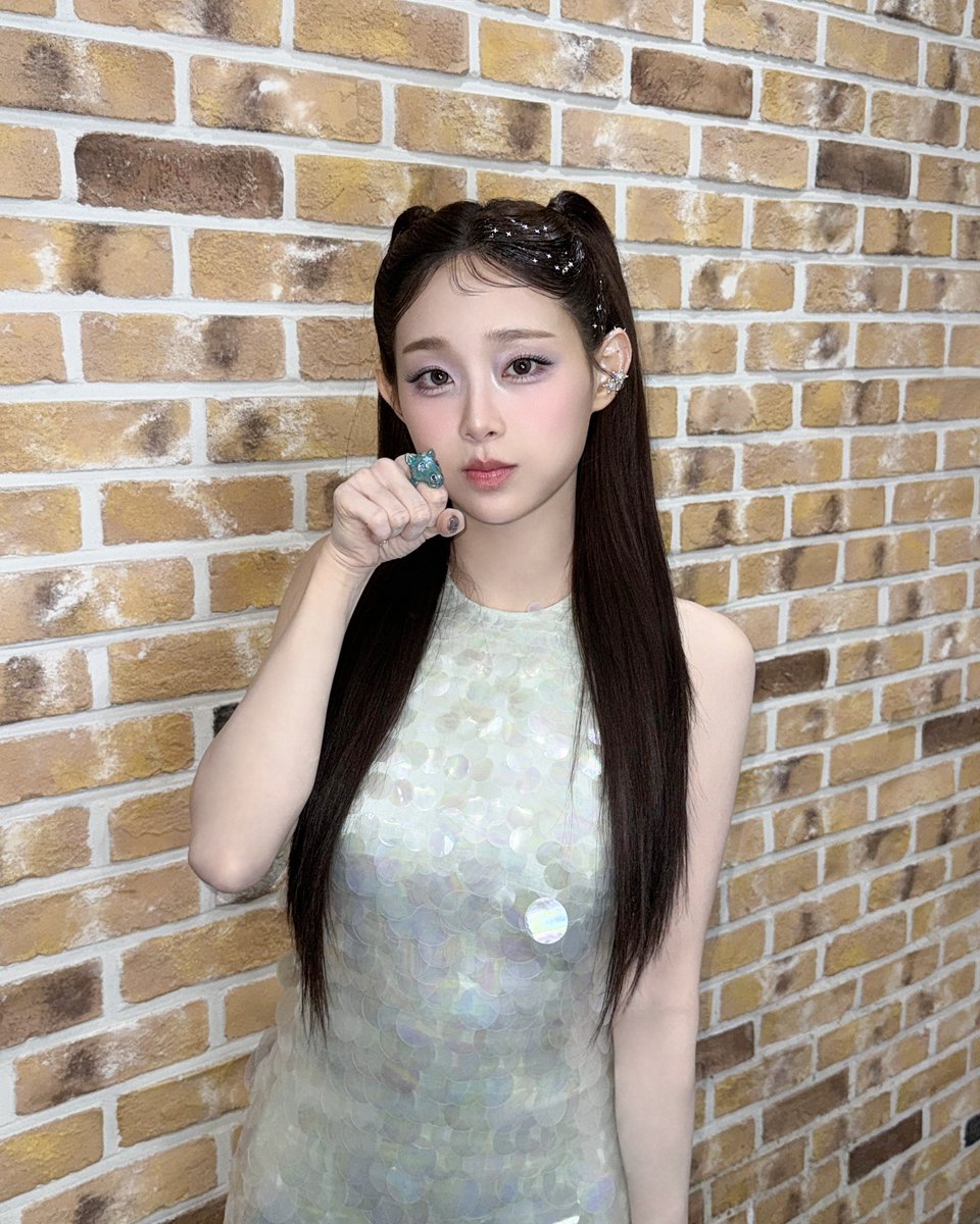 Latest photo of Chuu