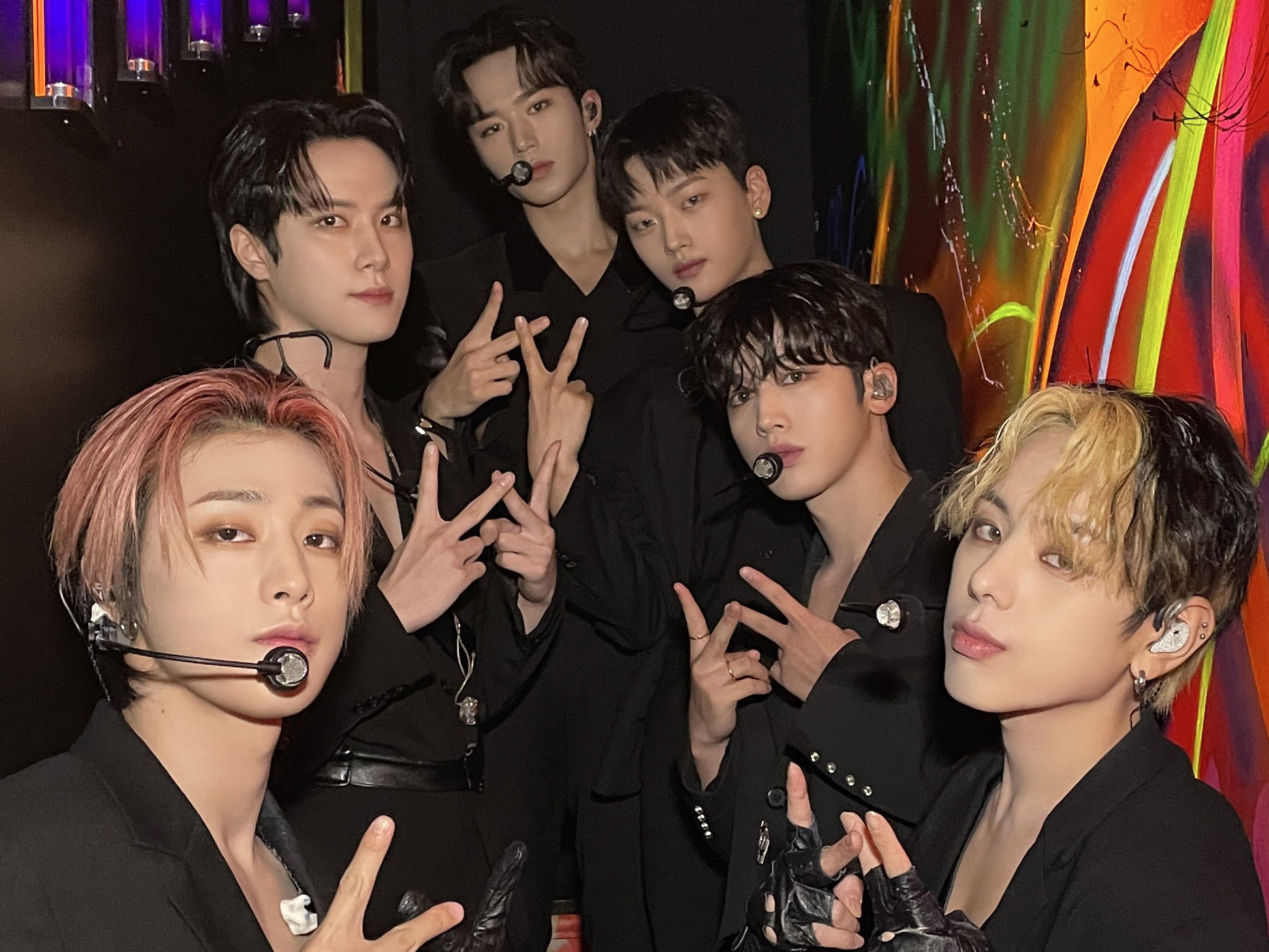 위아이의 비하인드 컷