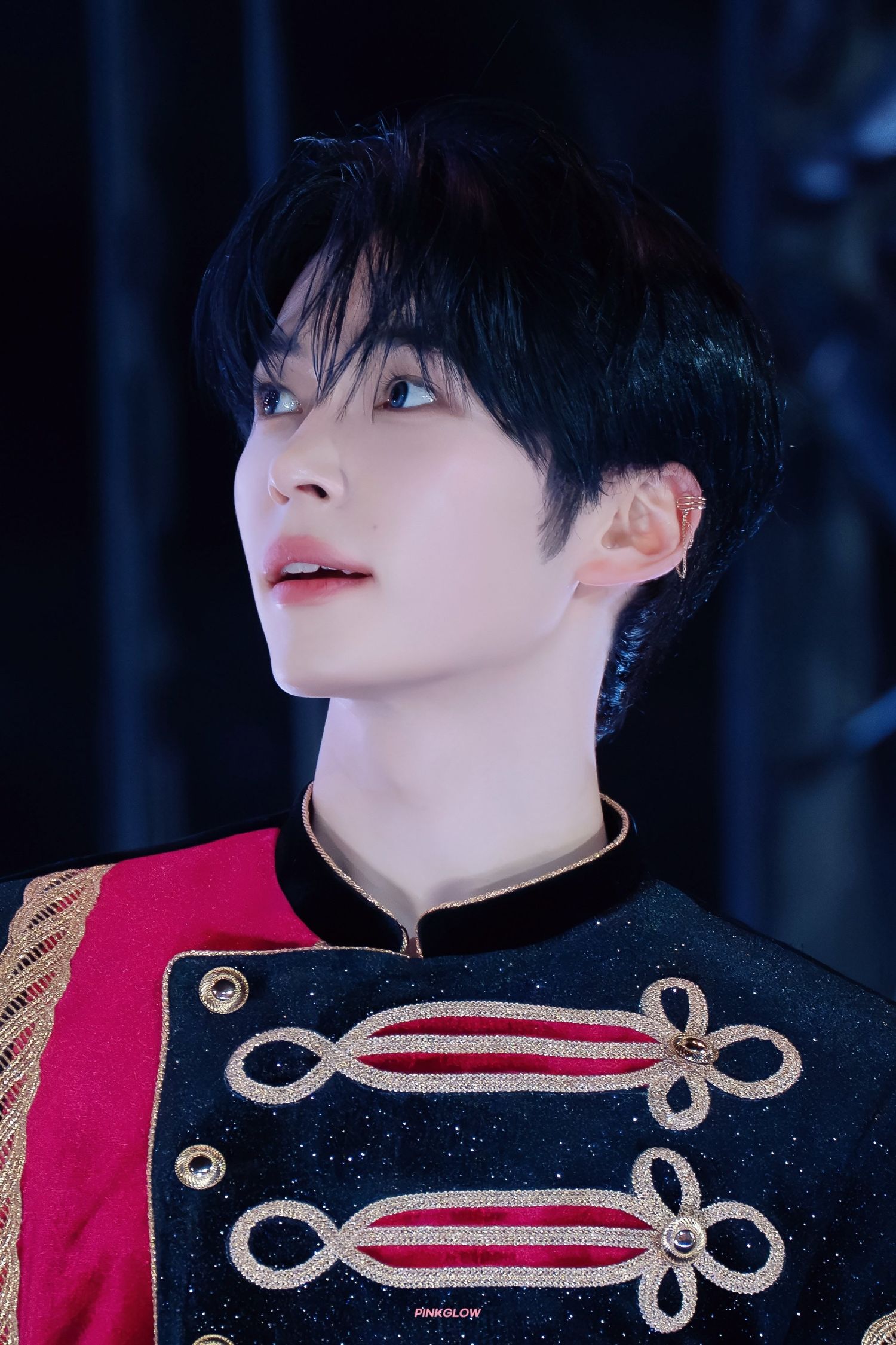 Behind-the-scenes cut of Sung Hanbin (ZEROBASEONE)