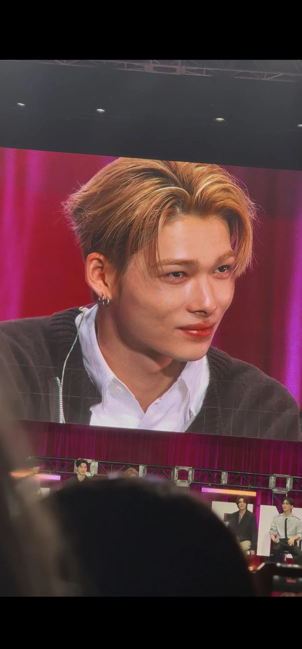 NI-KI (ENHYPEN)的最新照片