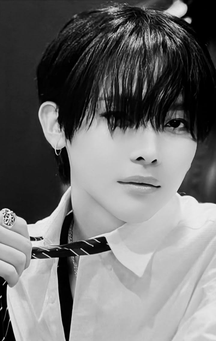 니콜라스 (앤팀) 최근 활동샷