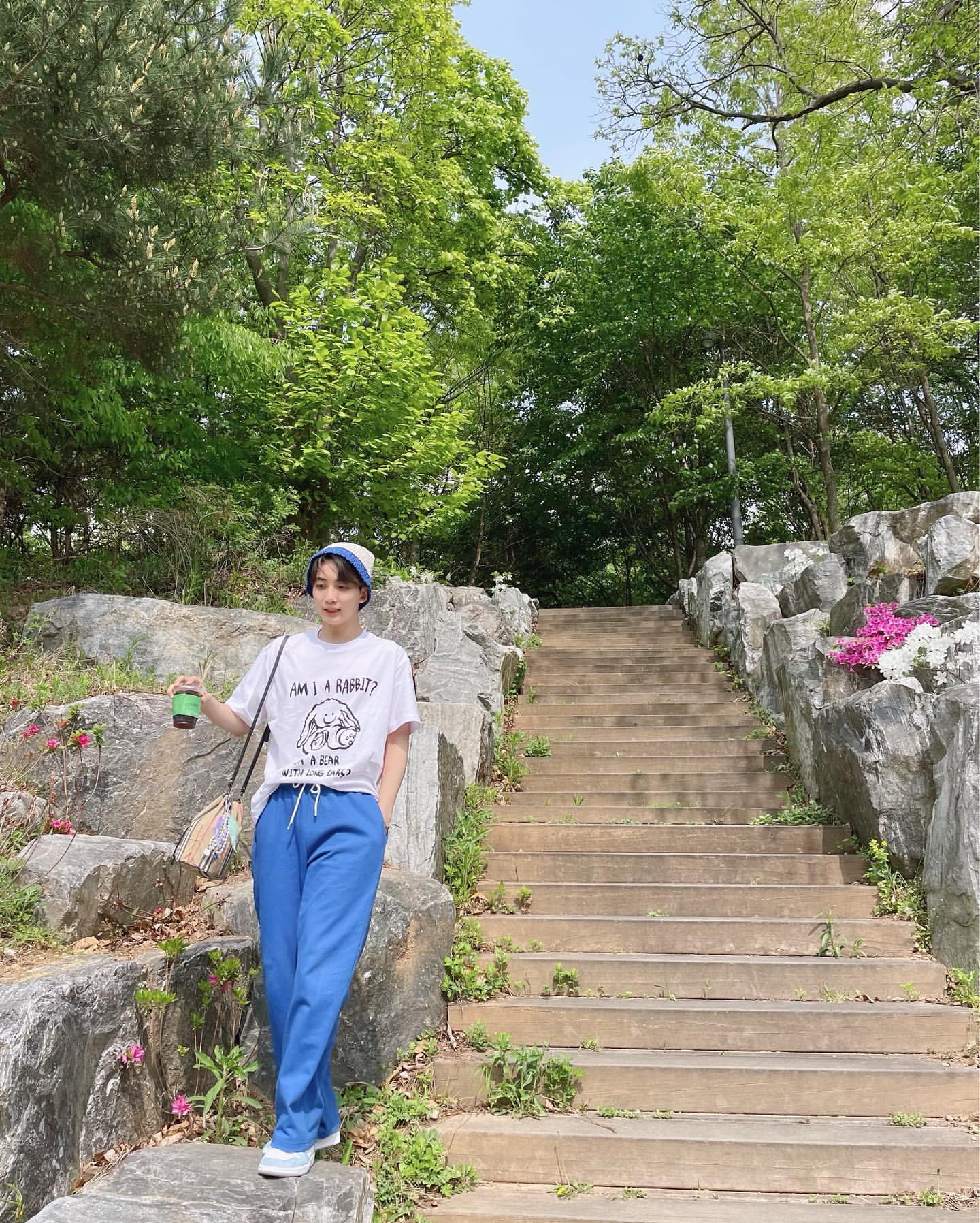 Latest photo of Jeonghan (SEVENTEEN)