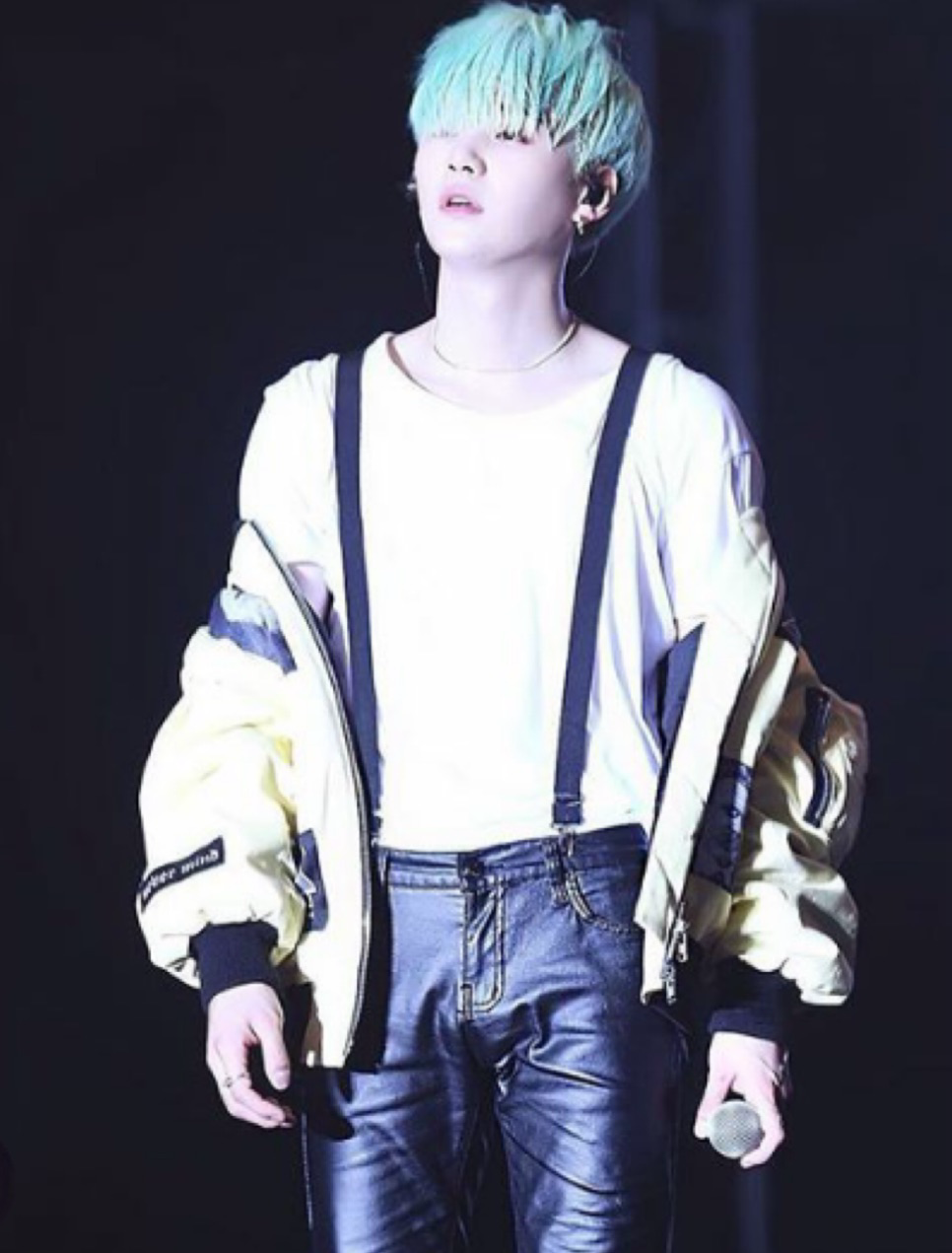 Momen yang diabadikan oleh penggemar SUGA (BTS)