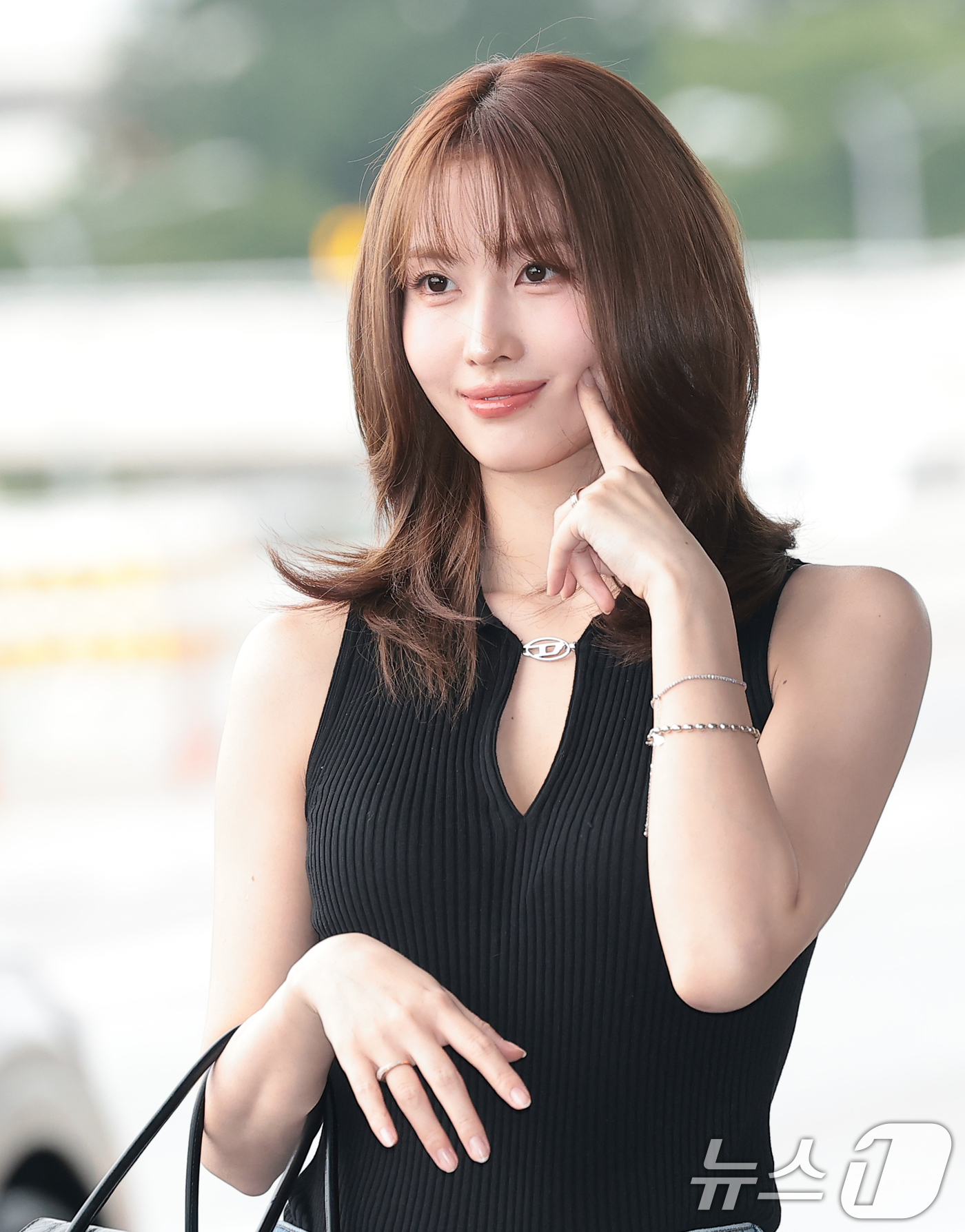 TWICE Momo Fandom Community │ No.1 KPOP App CHOEAEDOL