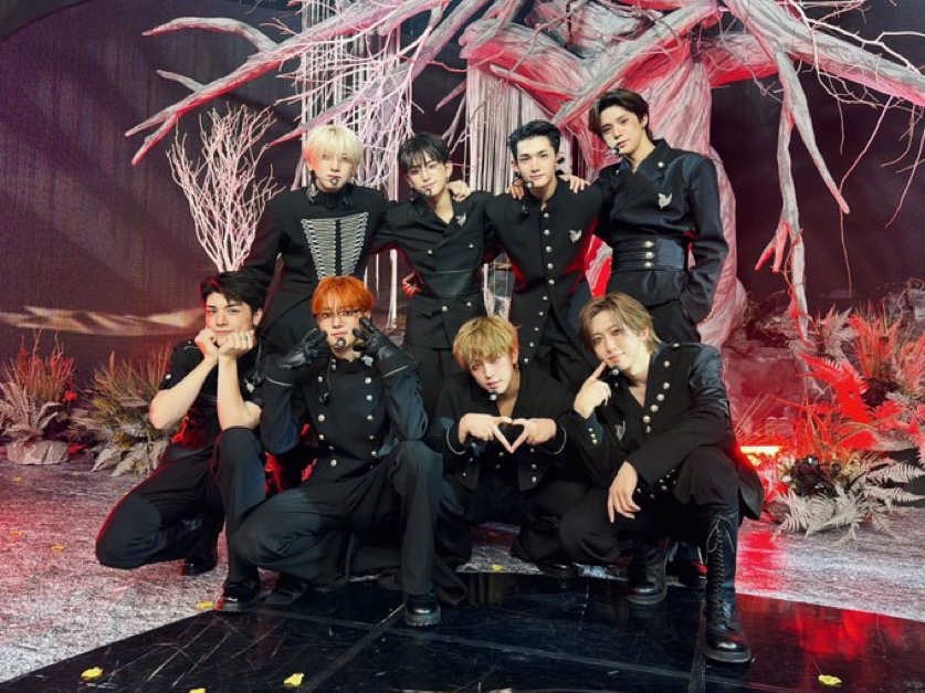 A moment captured by &TEAM's fan