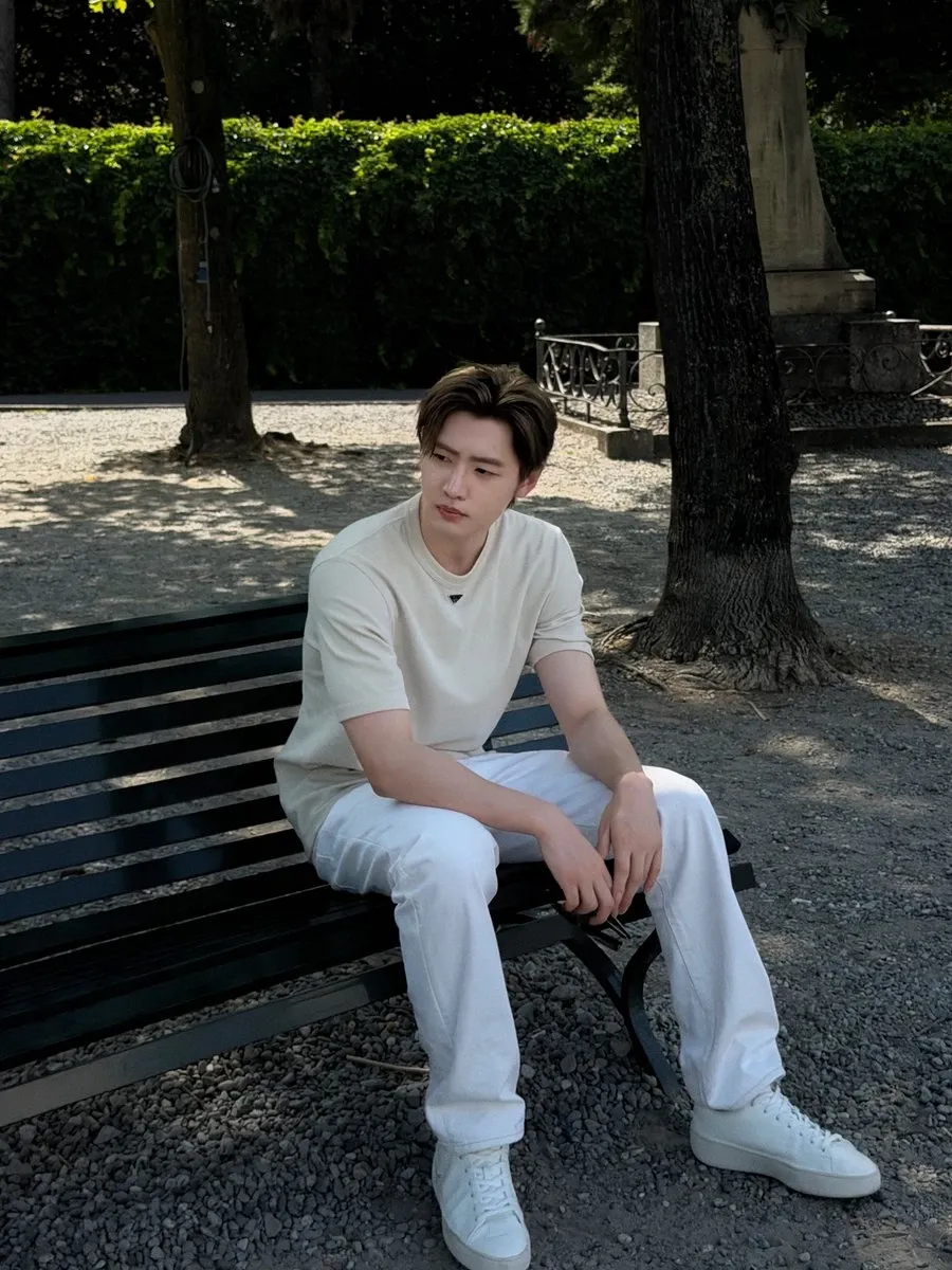 Foto terbaru Sunghoon (ENHYPEN)