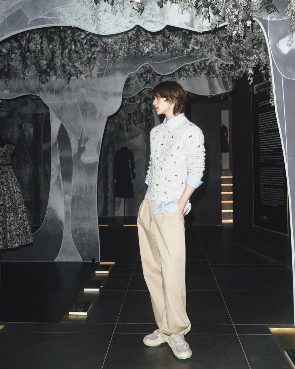 Latest photo of Hyunjin (Stray Kids)