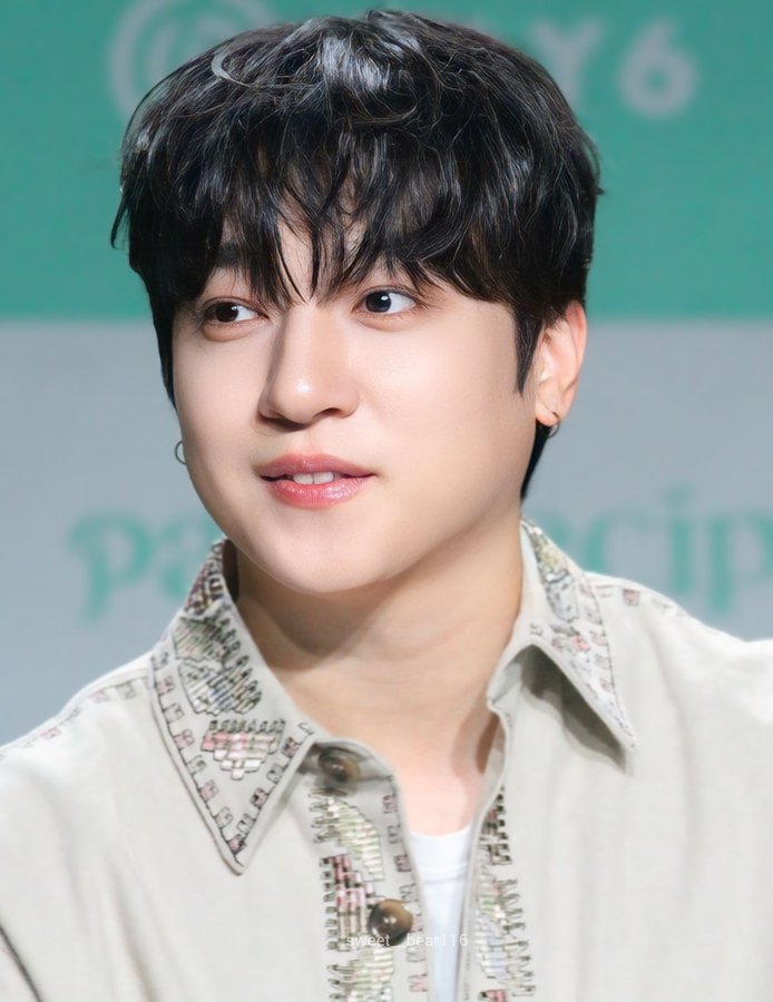 Behind-the-scenes cut of SungJin (DAY6)