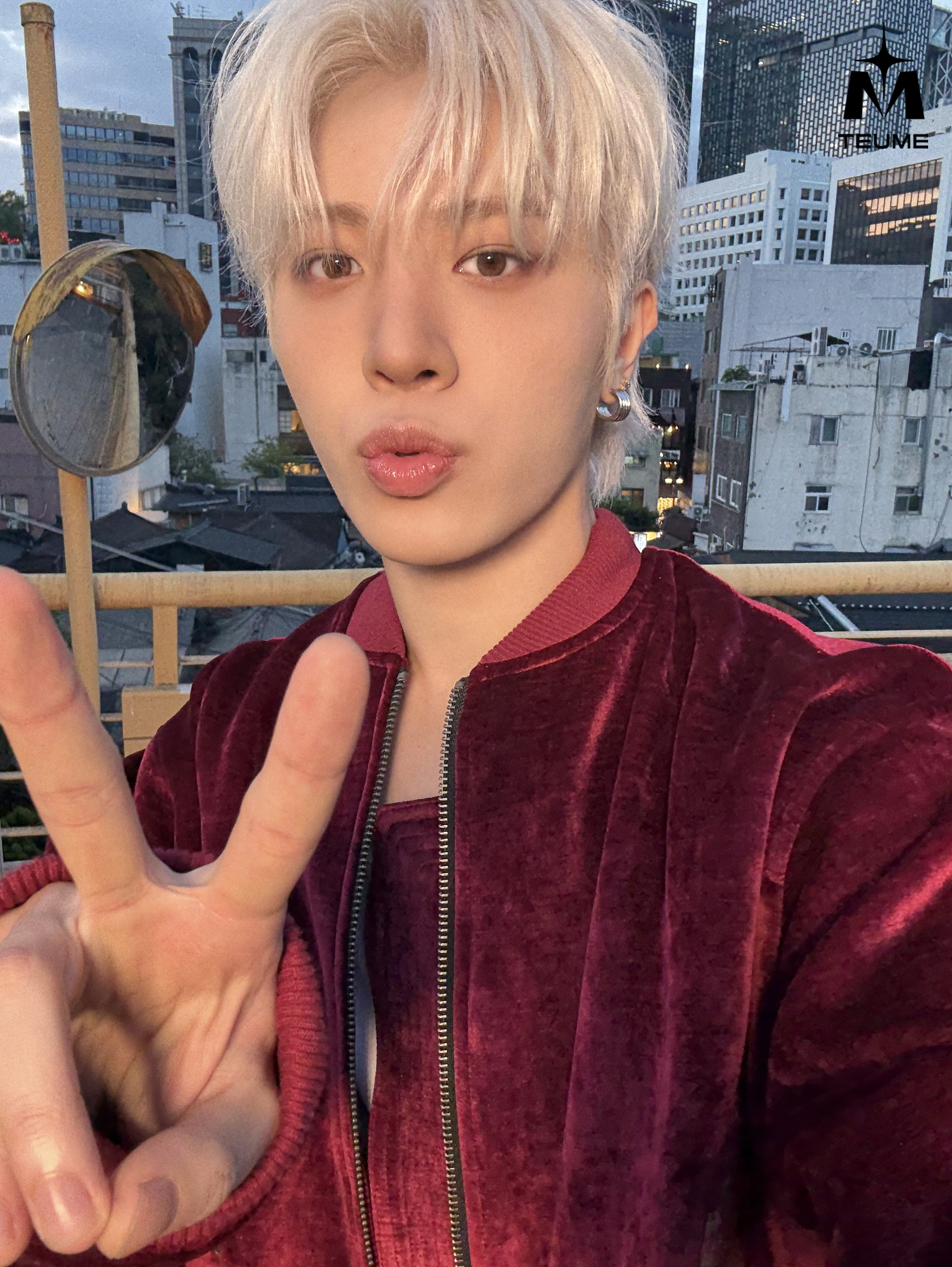 Foto aktivitas terbaru TREASURE