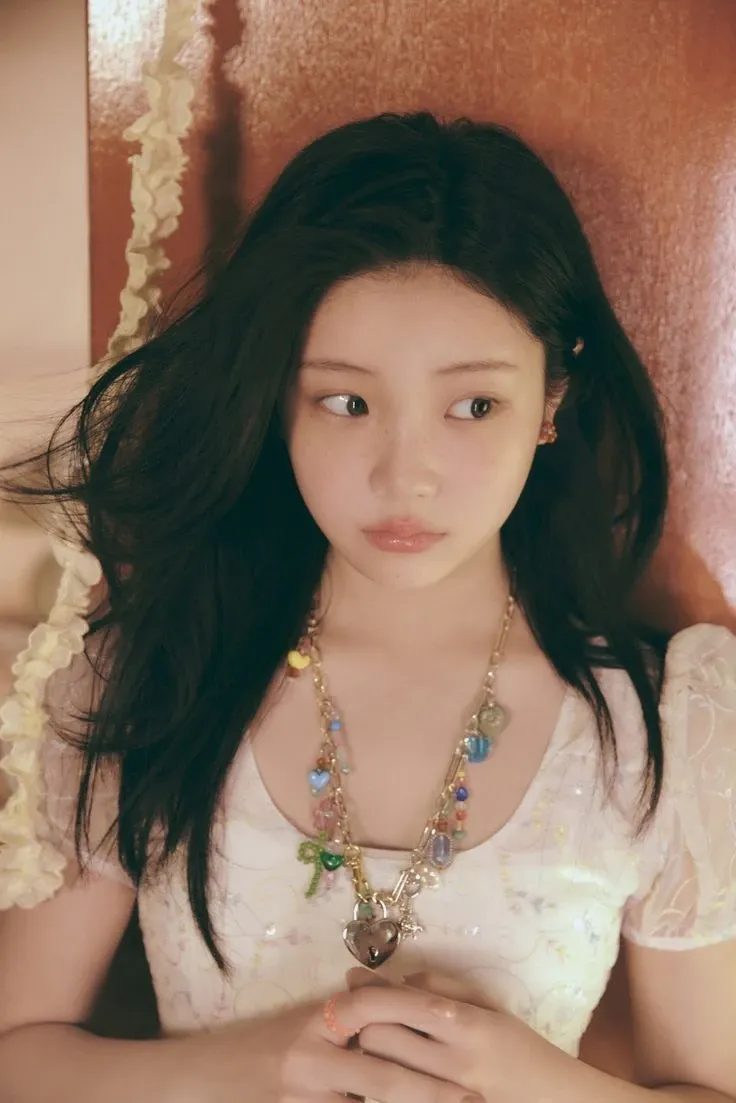 Latest photo of Wonhee (ILLIT)