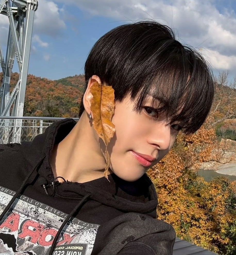 Latest photo of Yoon Jaehyuk (TREASURE)