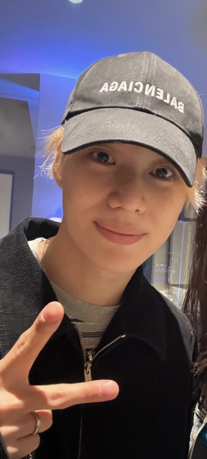 Behind-the-scenes cut of Taemin (SHINee)