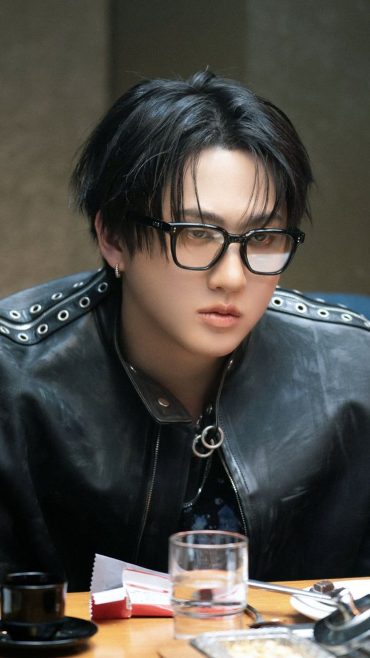 창빈 (Stray Kids)의 비하인드 컷