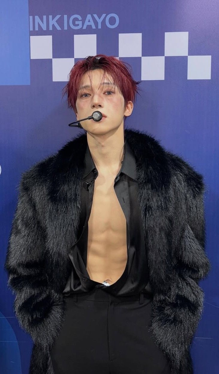 우영 (에이티즈)의 비하인드 컷