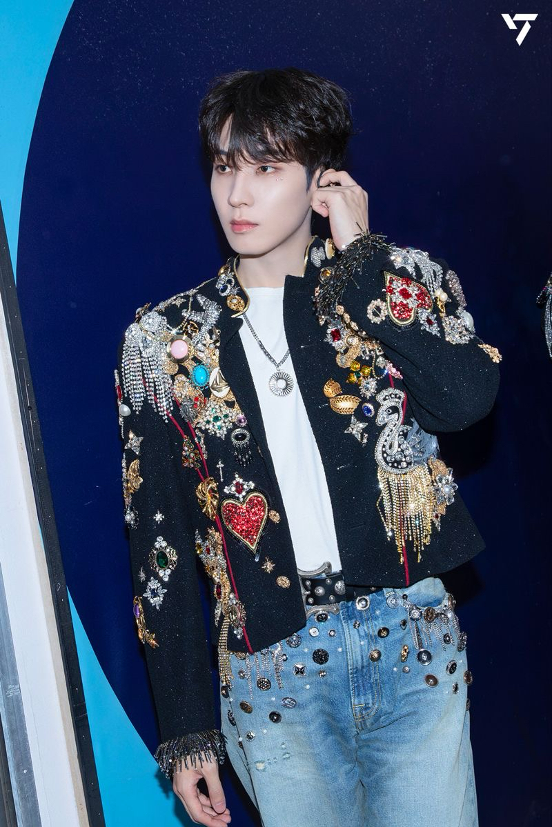 Latest photo of Wonwoo (SEVENTEEN)