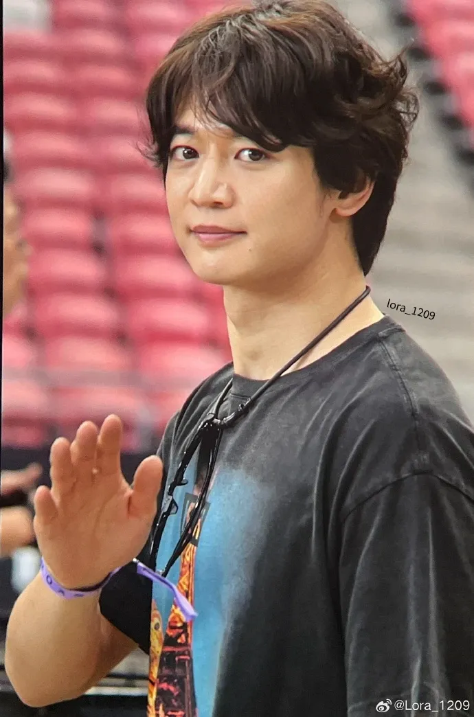 A moment captured by Minho (SHINee)'s fan