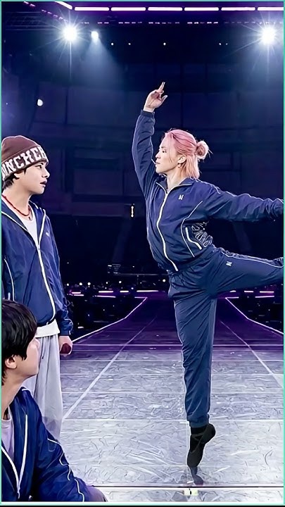 Foto aktivitas terbaru Jimin (BTS)