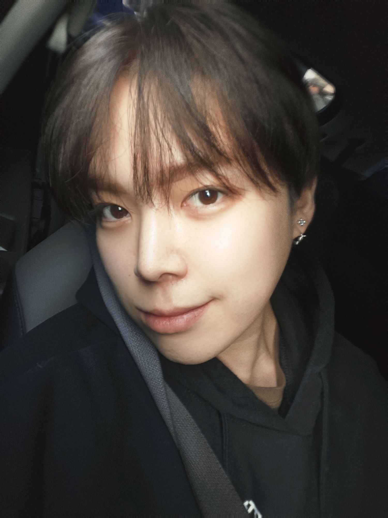 Latest photo of Yeonho (VERIVERY)