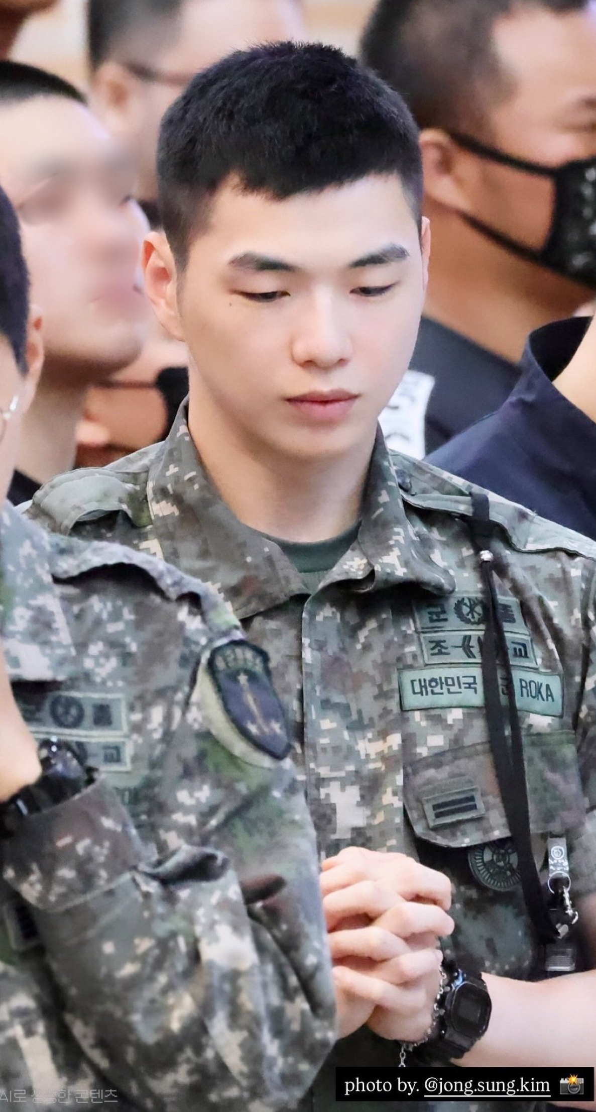 Behind-the-scenes cut of Kang Daniel