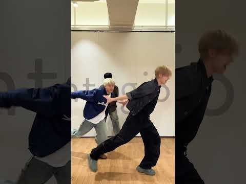 MJ (ASTRO)的最新活动照片