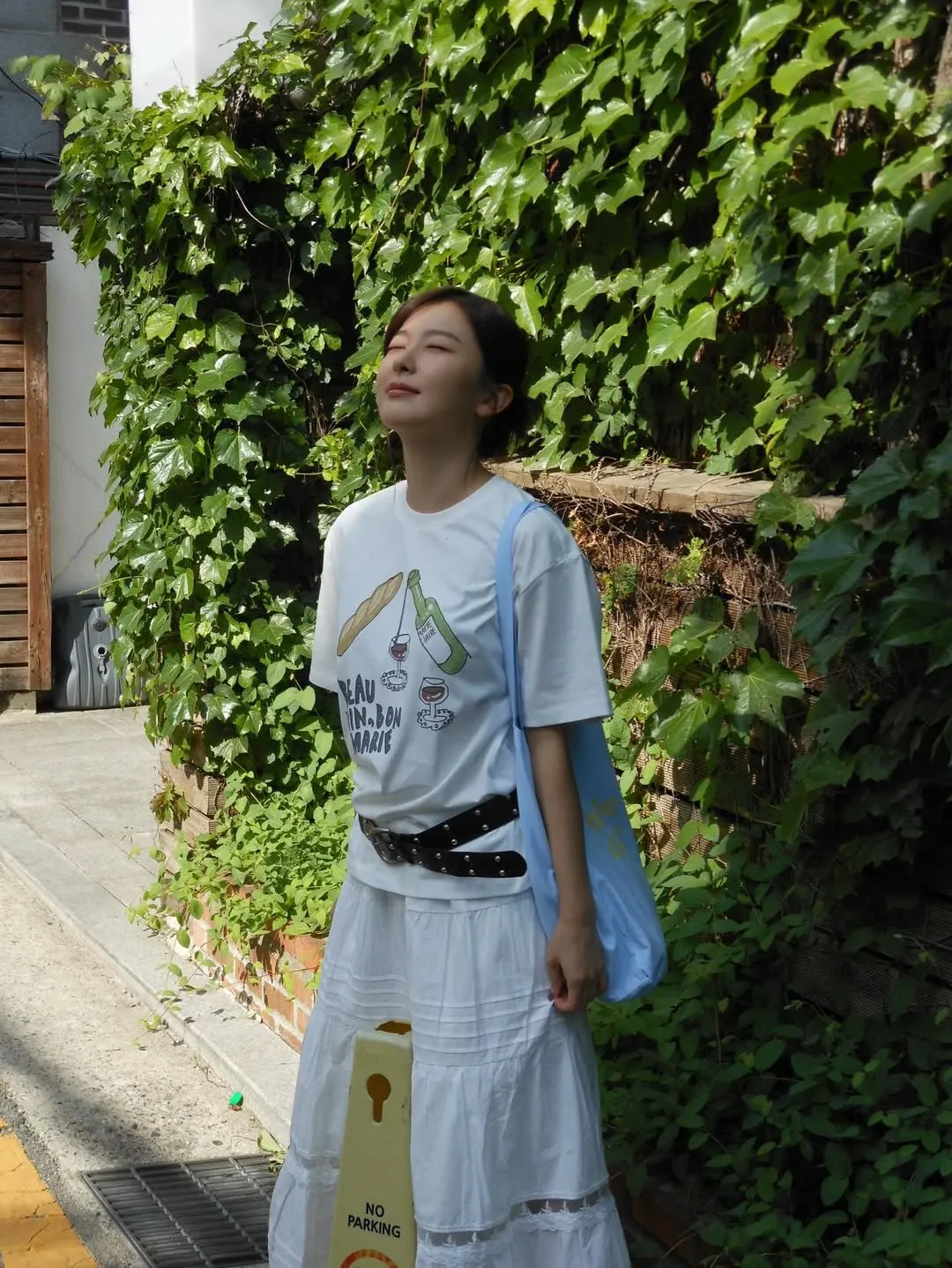 Latest photo of Seulgi (Red Velvet)