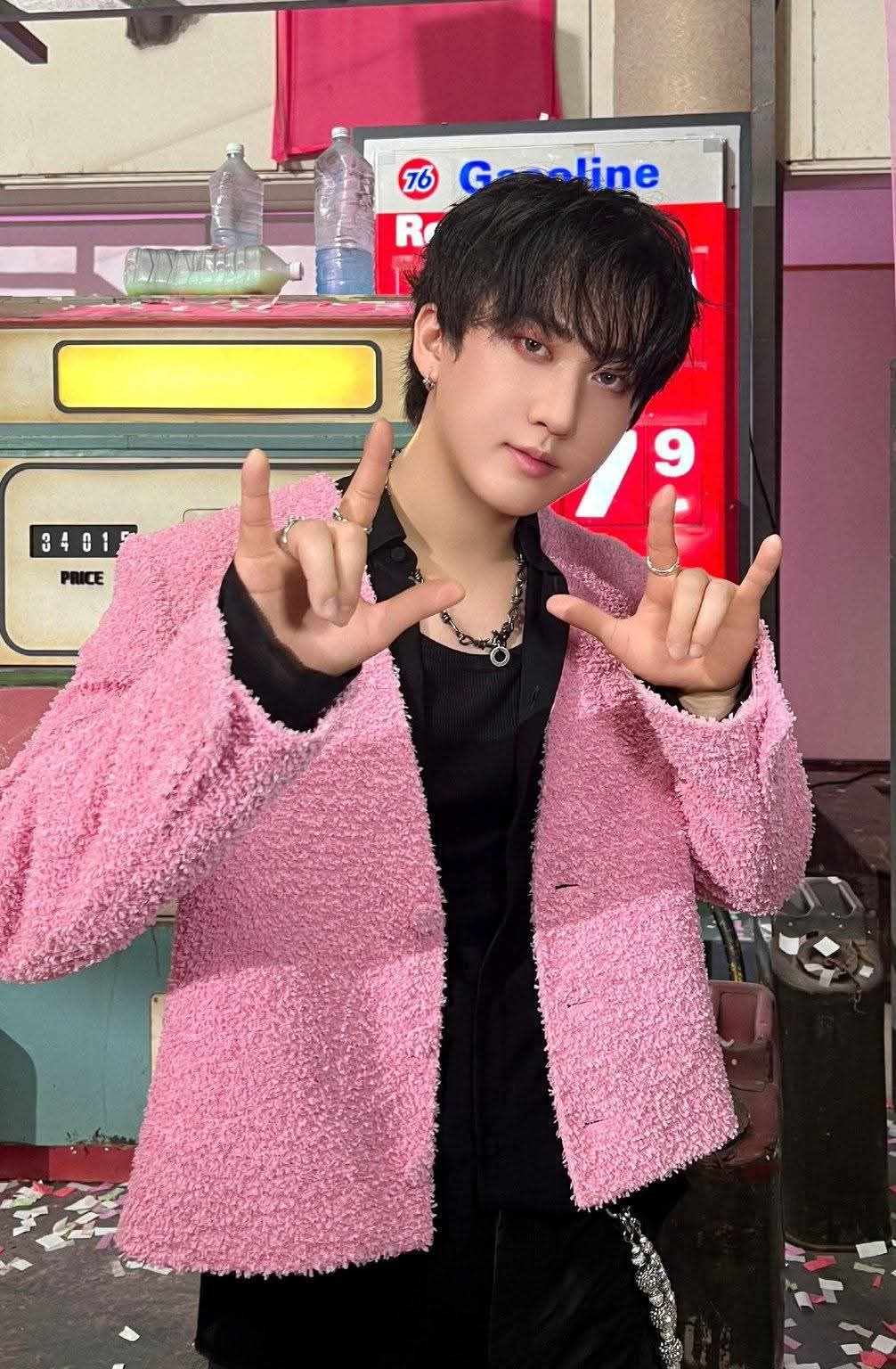 Latest photo of Changbin (Stray Kids)