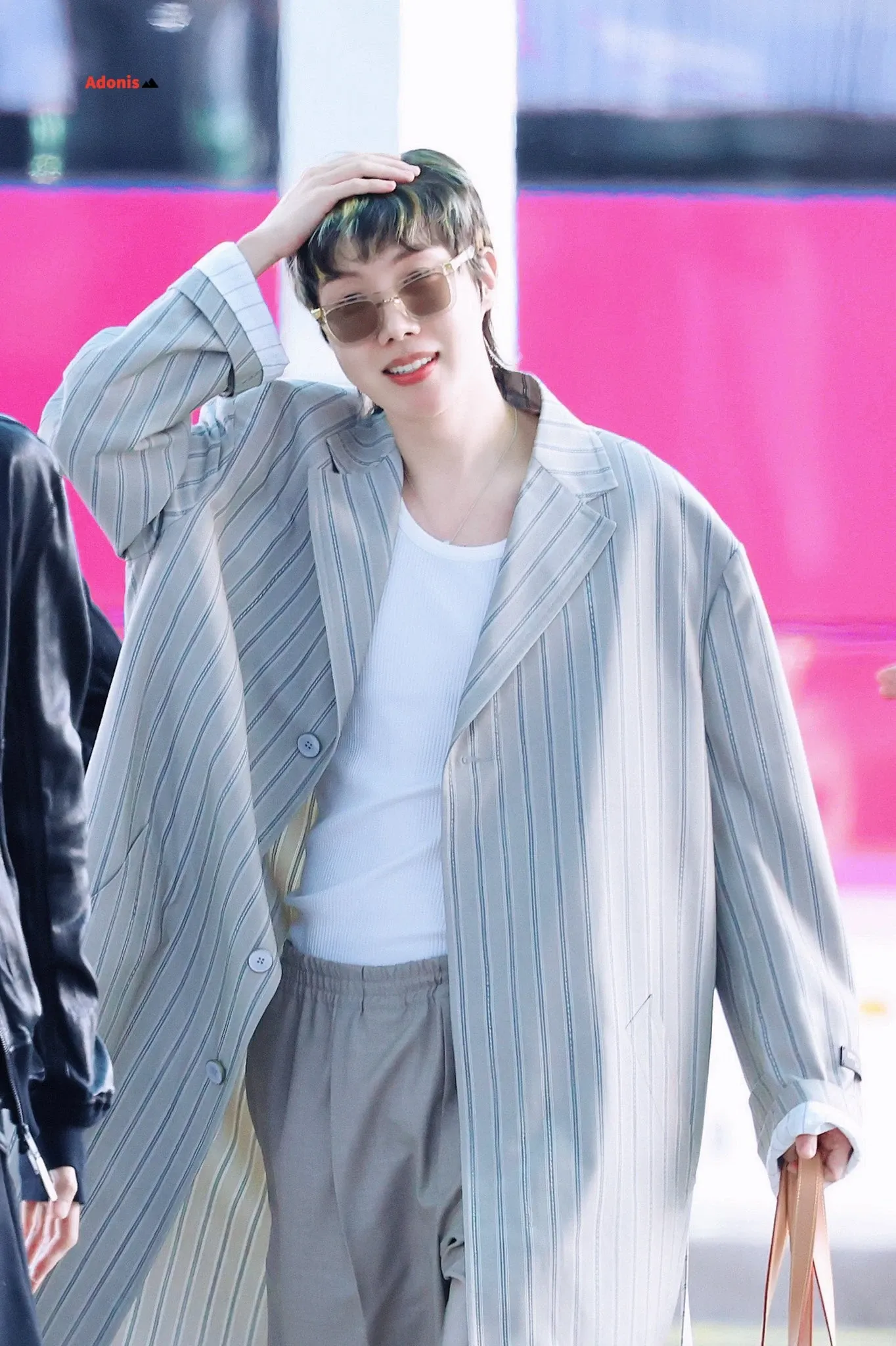 Foto terbaru j-hope (BTS)
