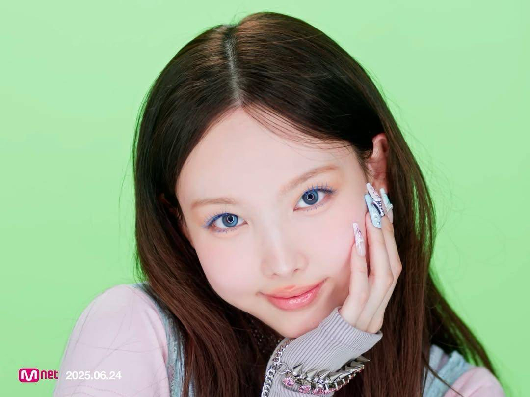 Latest photo of Nayeon (TWICE)