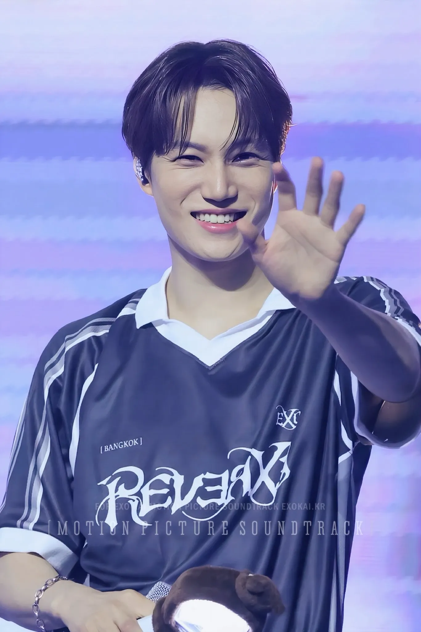 Behind-the-scenes cut of Kai (EXO)