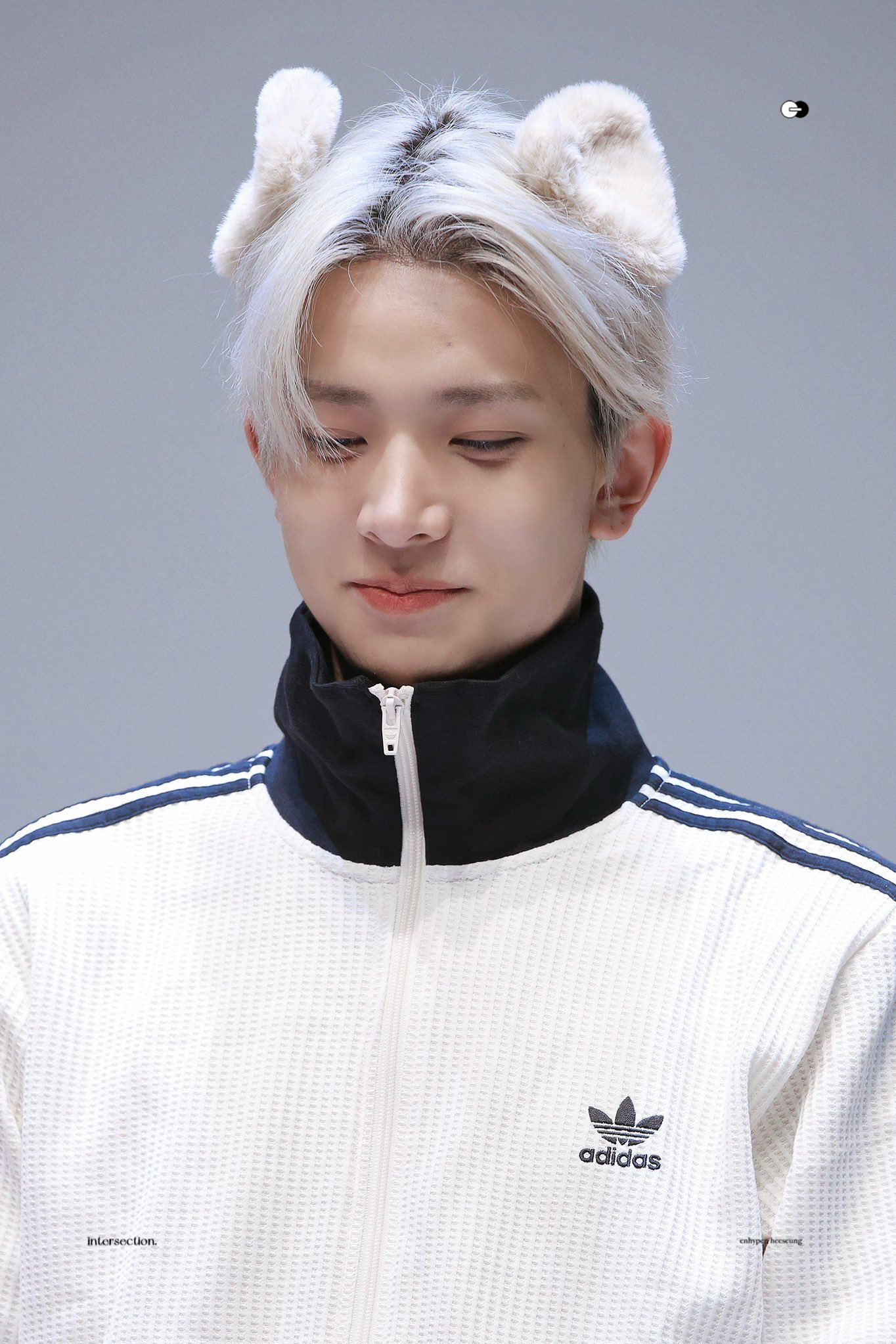 Foto terbaru Heeseung (ENHYPEN)