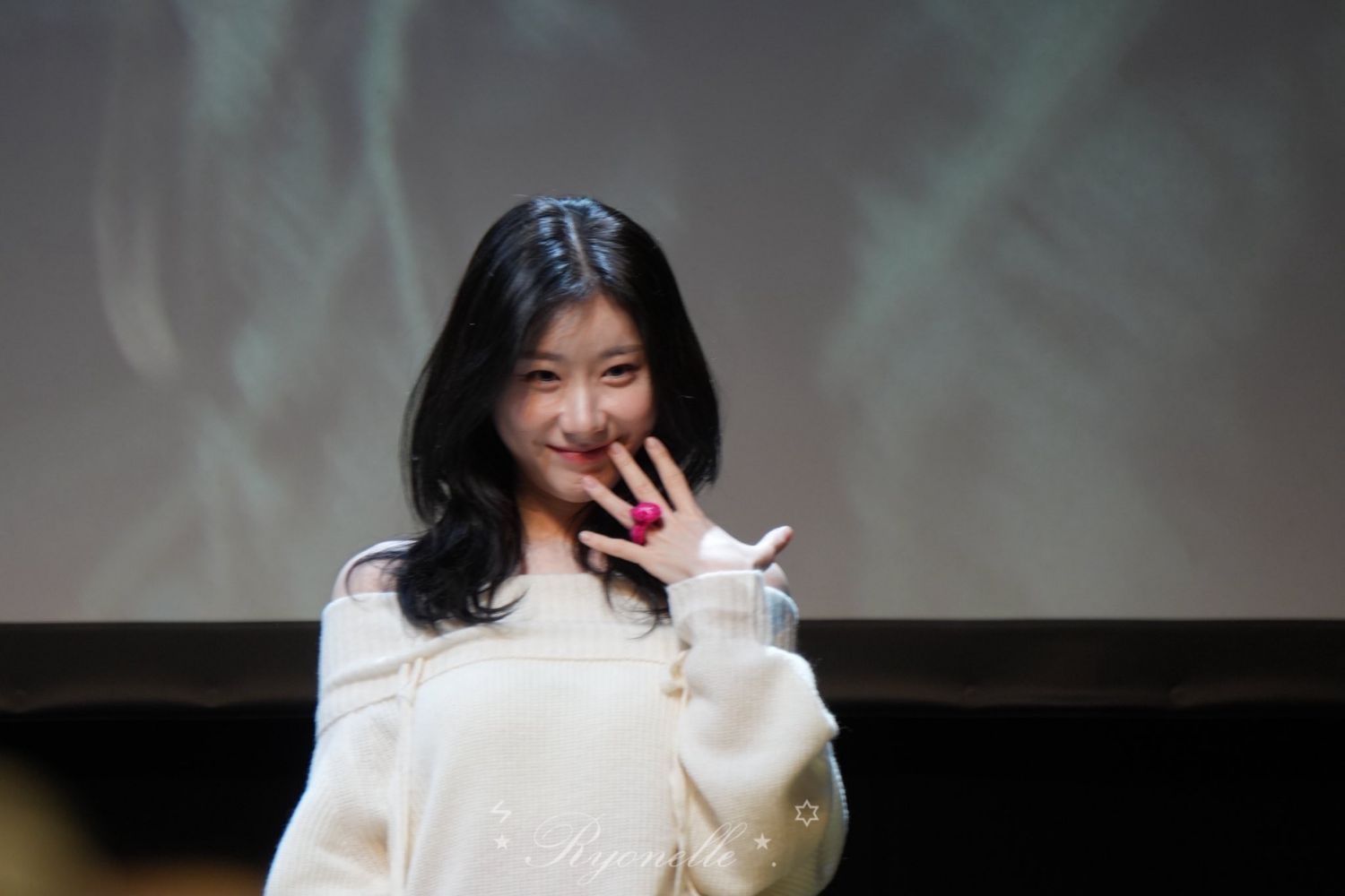 채령 (ITZY) 팬이 찍은 순간