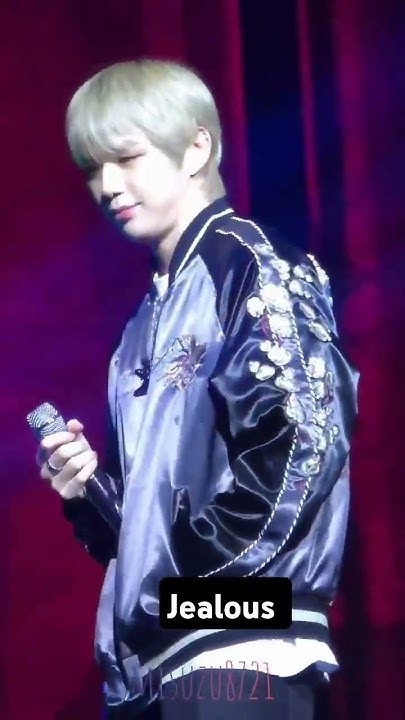 Today's most popular wallpaper in the Kang Daniel community