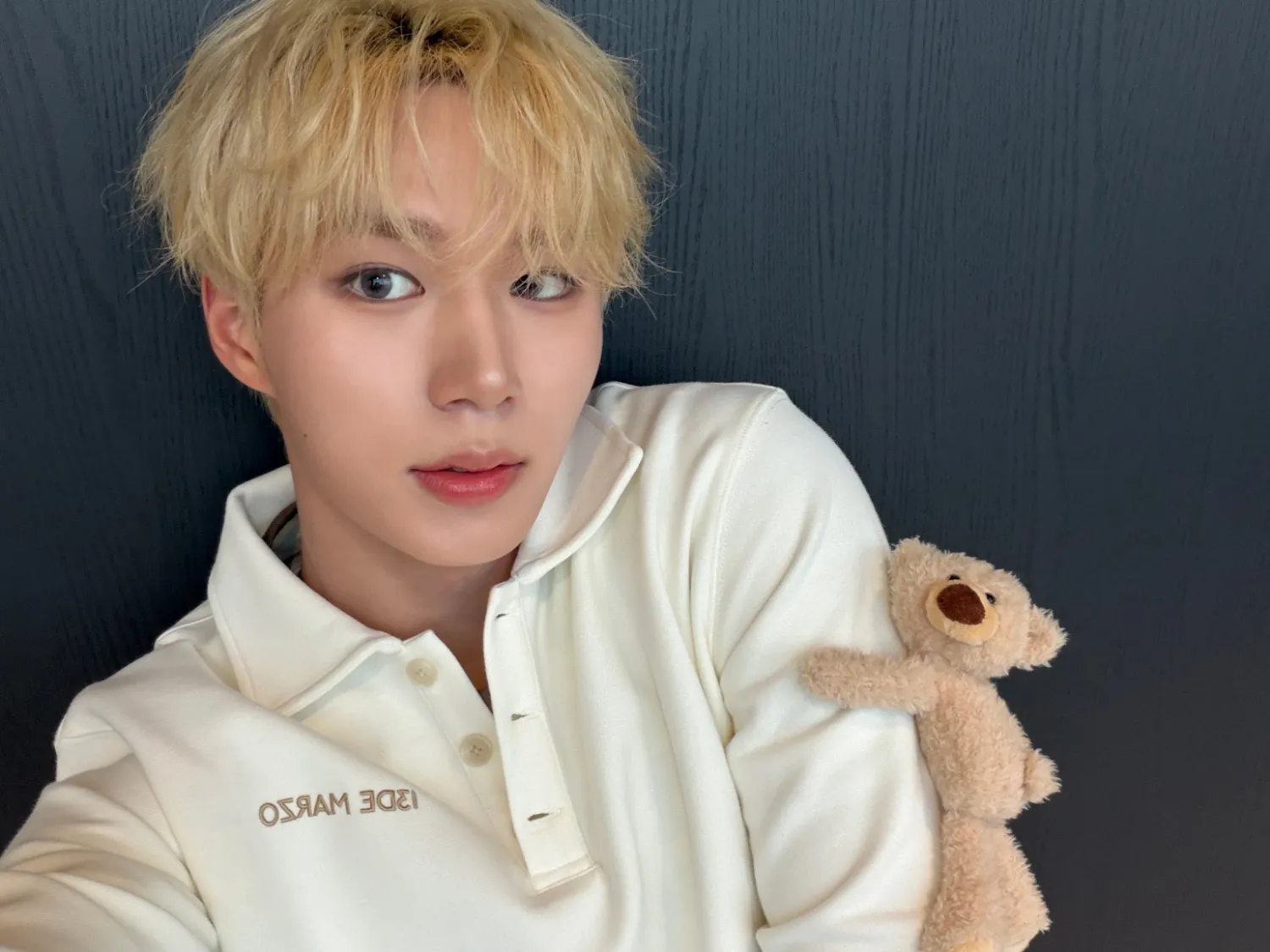 Foto terbaru Kim Junseo (ALPHA DRIVE ONE)