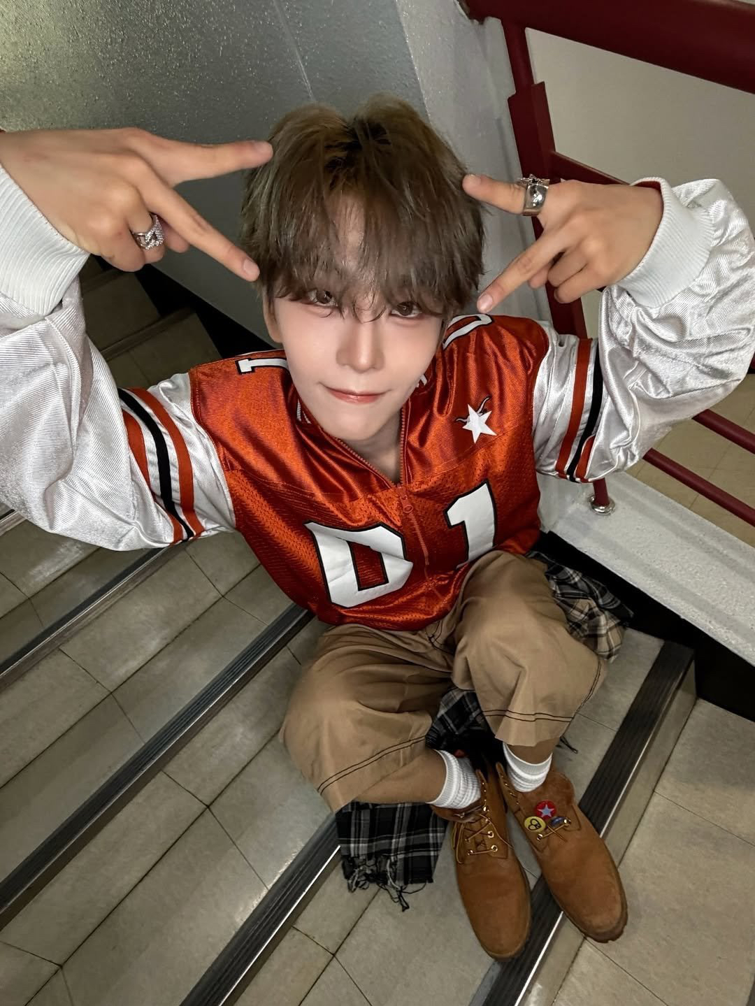 Behind-the-scenes cut of He Xinlong (ALPHA DRIVE ONE)