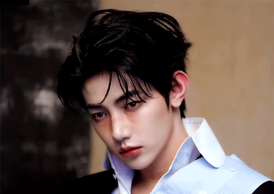 章昊 (AND2BLE)的最新照片