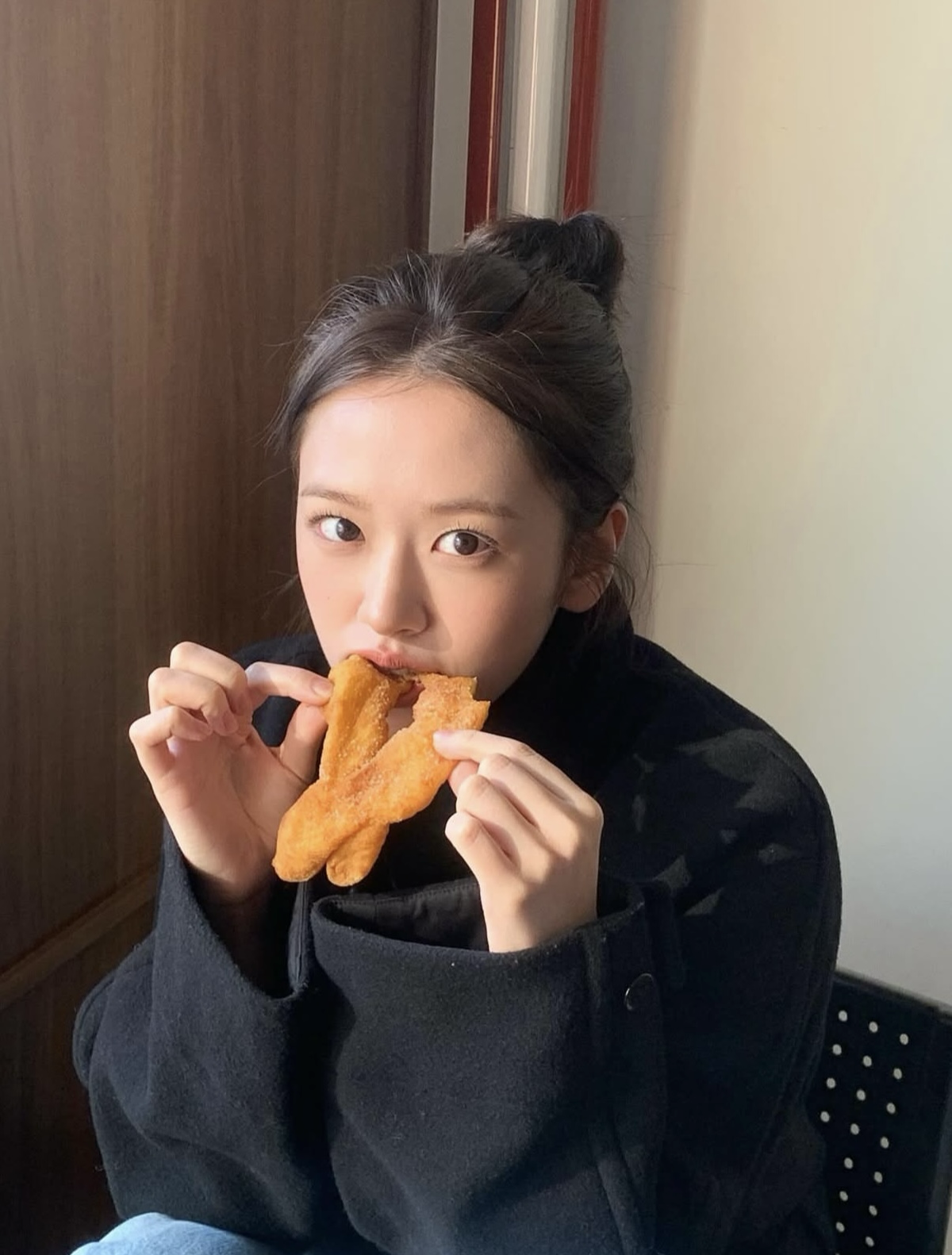 안유진 (IVE)의 비하인드 컷