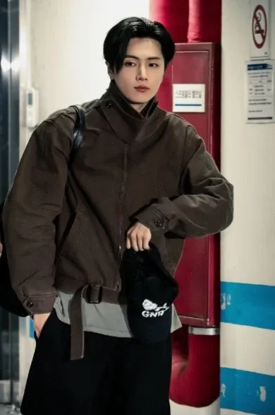 Latest photo of Jay (ENHYPEN)