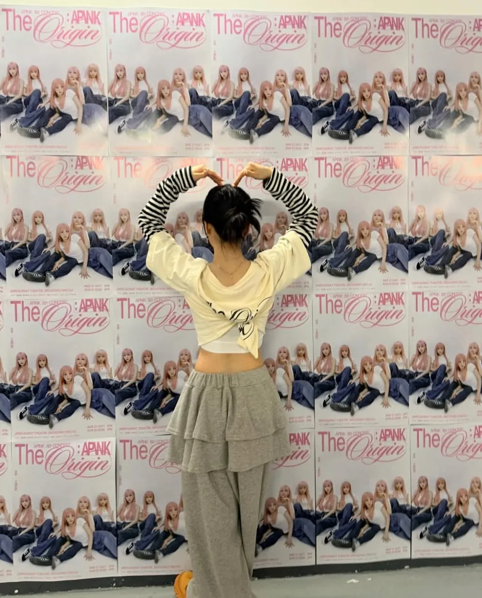 Apinkの最新写真