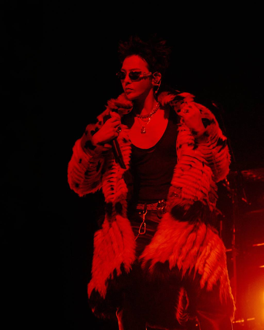 Recent activity shot of G-DRAGON (BIGBANG)