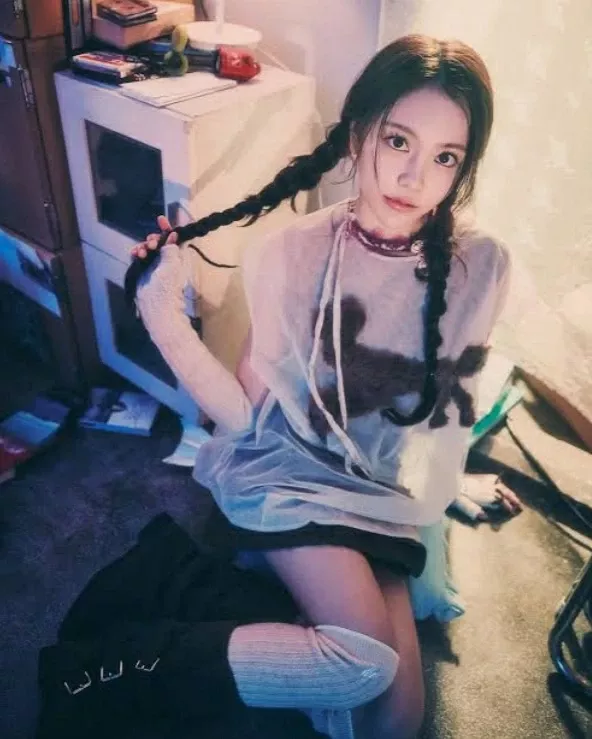 Foto terbaru Carmen (Hearts2Hearts)