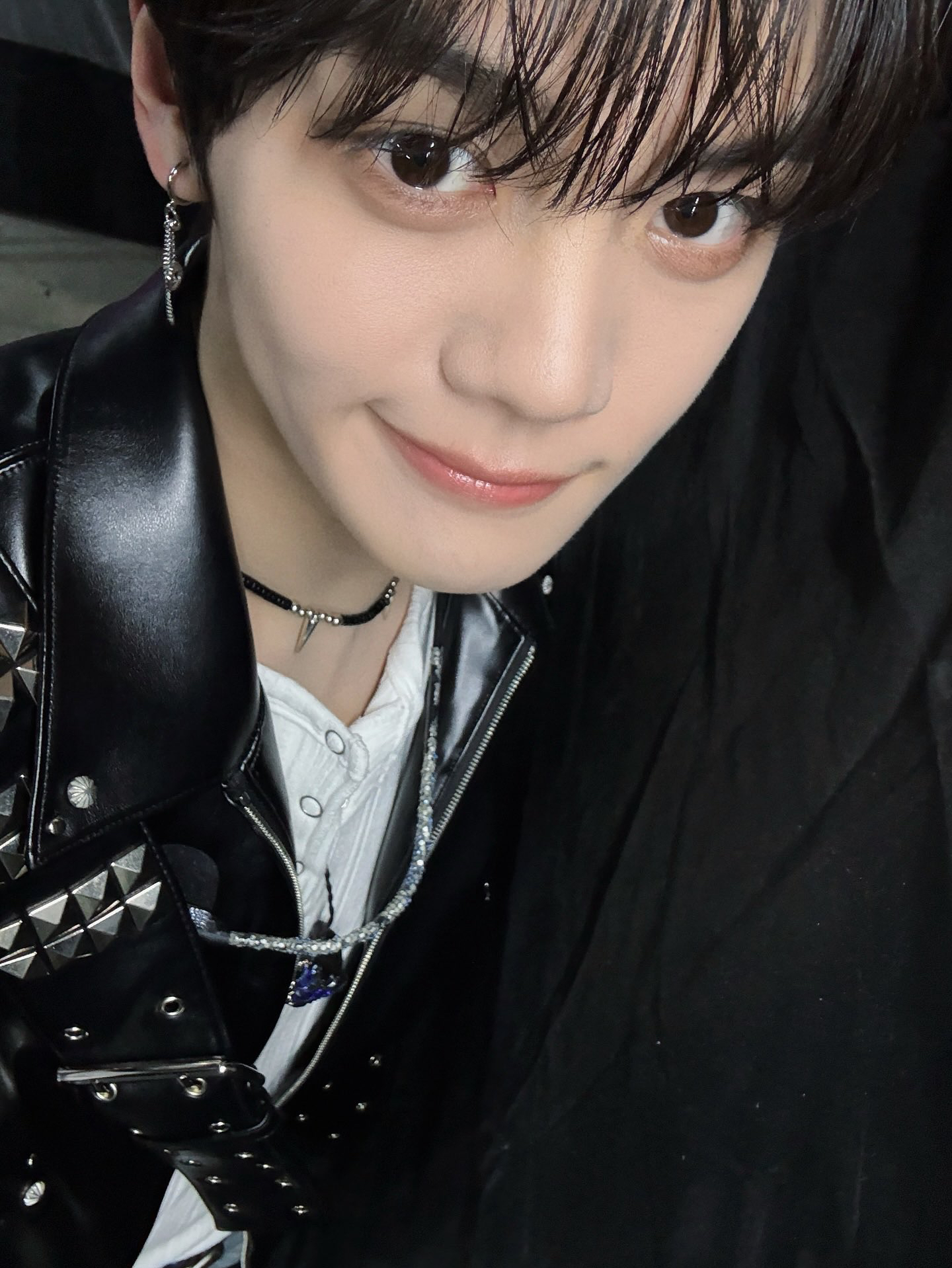 Latest photo of Kim Gyuvin (ZEROBASEONE)