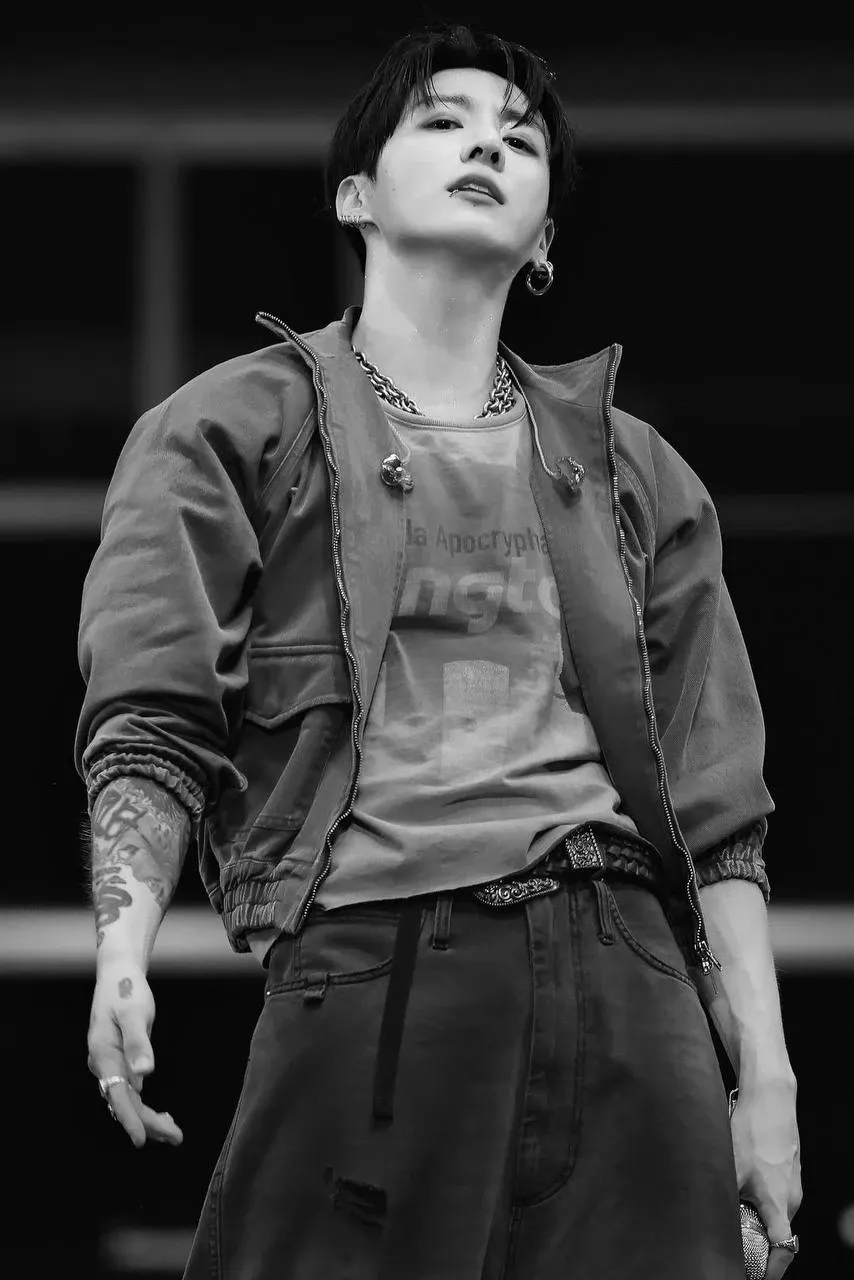 A moment captured by Jungkook (BTS)'s fan