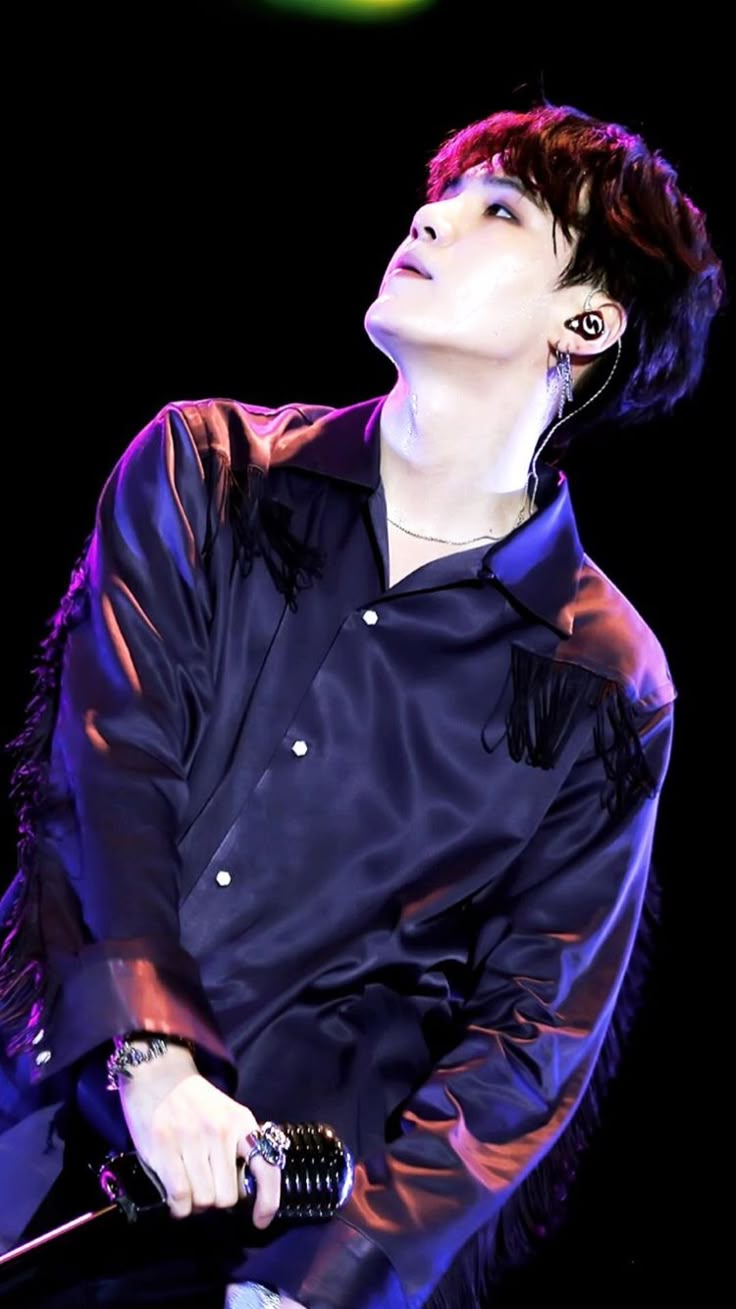 A heartfelt wallpaper shared by SUGA (BTS)'s fans